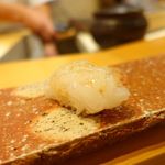 鮨 土方 - 握りが綺麗♪