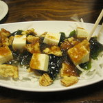 お好み焼 みっちゃん総本店 - 揚げイカのサラダ