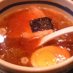 大勝軒なべ丸 - スープ