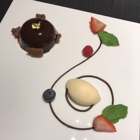 Dining & Bar TENQOO - チョコレートムースとはちみつアイスクリーム