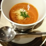 Jan jan buru - トマトと豆のスープ