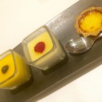 GINZA芳園 - マンゴープリンと杏仁豆腐とエッグタルト