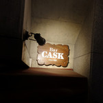 Bar CASK - ビルの半地下にひっそりあります
