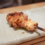 鳥しき - かしわ（もも肉）