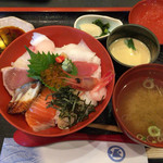 加賀屋 - 海鮮丼