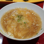 銀座 しのはら - 上海蟹の炊き込みご飯フカヒレ餡かけ