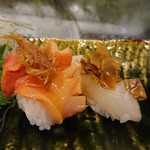 Sushi Murakami - 赤貝とヒラメ