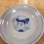ぎょうざの満洲 - 餃子の皿