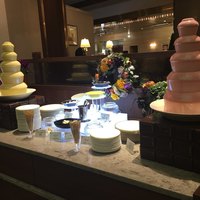 ビュッフェ＆カフェレストラン ナイト＆デイ - 