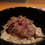 日本料理 幸庵 - 松茸ご飯 和牛炙り添えアップ