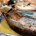 夜ノ焼魚 ちょーちょむすび - 焼き　大トロ鰯