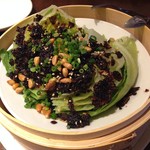 豊栄 - 「レタスのセイロ蒸 焦がし玉葱のせ」800円