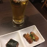 Kutsurogi Izakaya Kokokara - アサヒスーパードライ550円とお通し