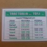 Trattoria Dai Tosi - 営業時間はトラットリアとピッツェリアで違うみたいです