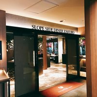 ブッフェアンドカフェ スロープサイドダイナー ザクロ - 