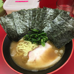 横濱家系ラーメン 勝鬨家 - 