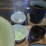 カフェ ファイミール - 味噌とカラシもつきます