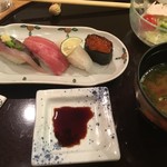 食留芽 - 寿司