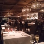 ロウリーズ・ザ・プライムリブ 恵比寿ガーデンプレイス店 - ５時の開店直後に訪問