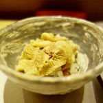 鮓 きずな - ［2017/10］酒肴⑬ 淡路島由良産赤うに 北海道産いくらのてこね寿司