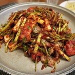 군산 오징어 - イイダコと豚肉のハーフ＆ハーフのプルコギ(13000ウォン)