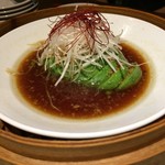 豊栄 - 「アボカドのセイロ蒸し」！
      醬の美味さが際立つ逸品、美味しいです。