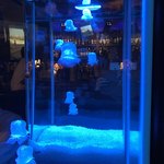 NEO SHOT BAR　深海の洞窟 - 浮かぶくらげ