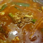 육개장 - 「ユッケジャン」(8000ウォン)