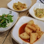 육개장 - パンチャン（セットのおかず）