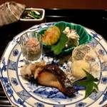 弧玖 - 取り分けた八寸