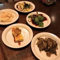 青菜 丸の内ブリックスクエア店 - 野菜の前菜５種