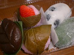 五稜郭駅近くの和菓子屋さん : 東京堂の写真