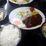Ichifuku Shokudou - ハンバーグ定食　￥800　大盛り+￥100