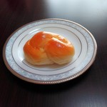 ころんのさんぽ - バターロール