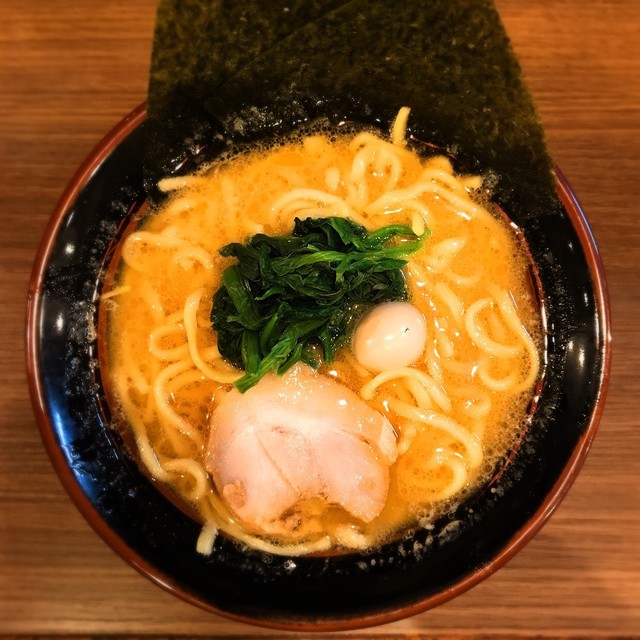 横浜家系ラーメン金山家　住吉店>