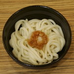 麺房's - 生醤油うどん（並３３０円、大４３０円）。
