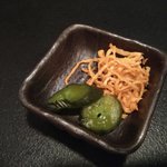 Taishuu Izakaya Birikensan - サービスの漬物