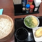 丸亀製麺 - 釜揚げ特￥490＋天丼用ライス￥130＋レンコン￥110＋サツマイモ￥100