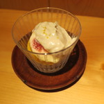 器楽亭 - イチジクと柿の白和え