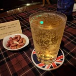 サンボア 銀座店 - ハイボールとチャーム