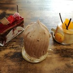 アテスウェイ - フランボアジエ（左）、モンブラン（中央）、ベルガモット（右）