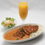Cutlet Curry Set: ¥900 (¥990 tax included)