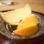 松川 - グレープフルーツゼリーと柿