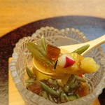 味心 すず木 - 蓴菜と氷出汁。リフト(^-^)/
      