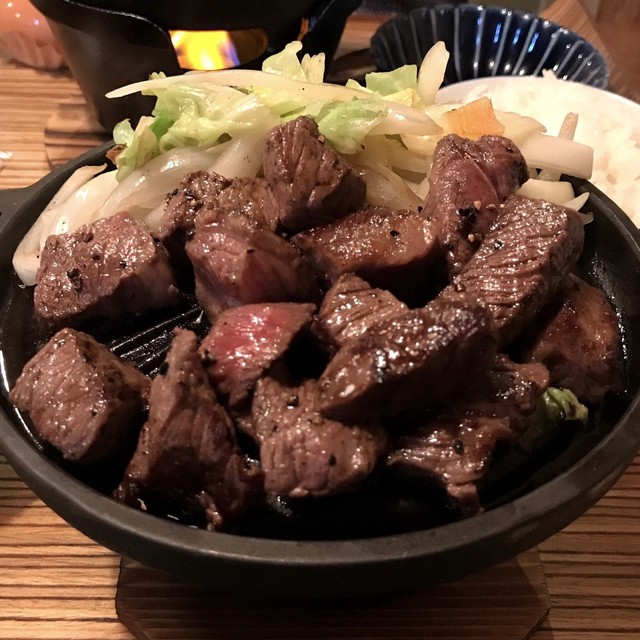 河原町 ｜佰食屋 すき焼き専科【 和食 すき焼き / 肉 ステーキ / ランチ 安い 人気 / 子連れ 高島屋近く】>
