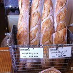 インダストリー - 2011年4月19日、10:04:58撮影