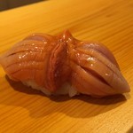 鮨 あらい - 赤貝