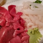 魚仁 - マグロ・いか 500円