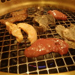 焼肉屋大平門 - 焼き焼き