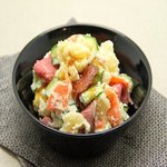 Potato salad with roast beef